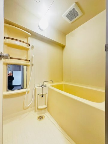 エアリーコート上高丸の浴室