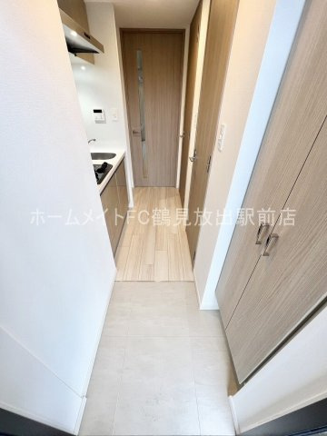 S-RESIDENCE高井田beletaの玄関