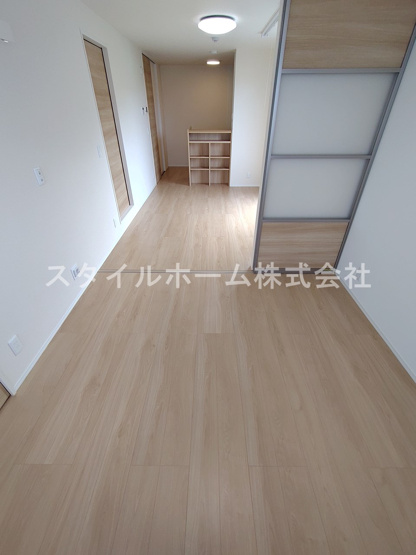 【その他】 | ソレイユ入船 | 別部屋写真です。