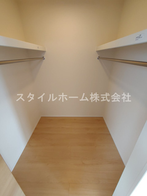 【収納】 | ソレイユ入船 | 別部屋写真です。