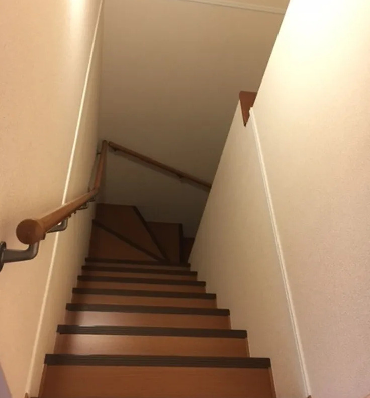 レオネクストプレジオの玄関|他部屋参照