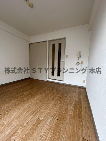 仲介手数料0円！BONNY HIROZIの居間・リビング