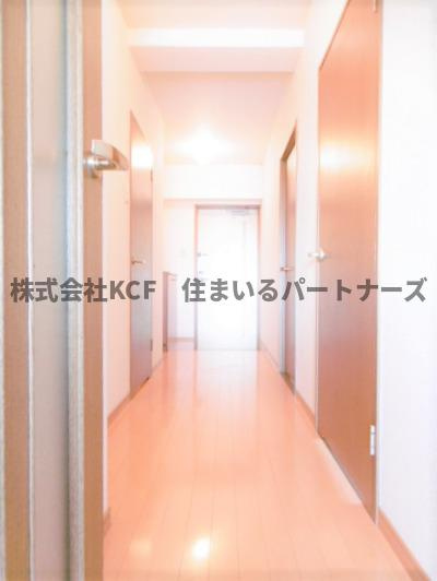 アルカディア・ロイヤルのエントランス|建物の内部です