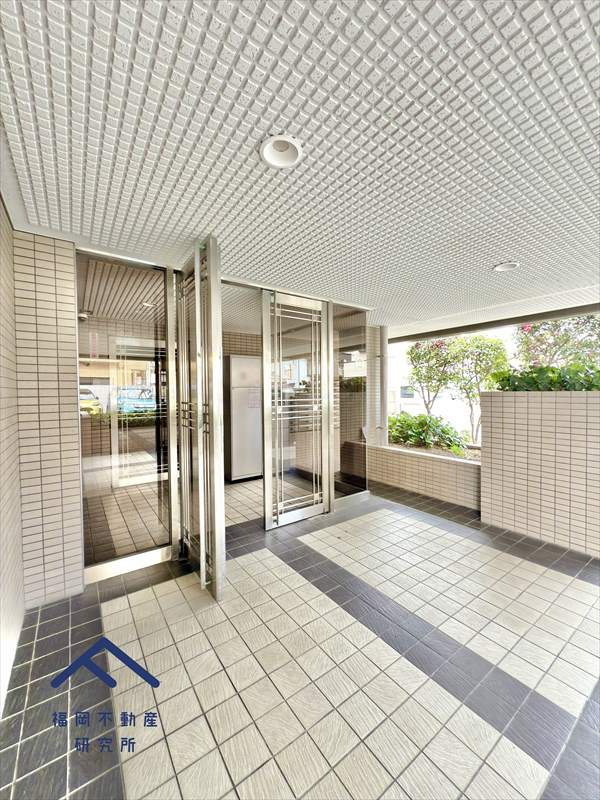 エンゼルハイム田島のエントランス