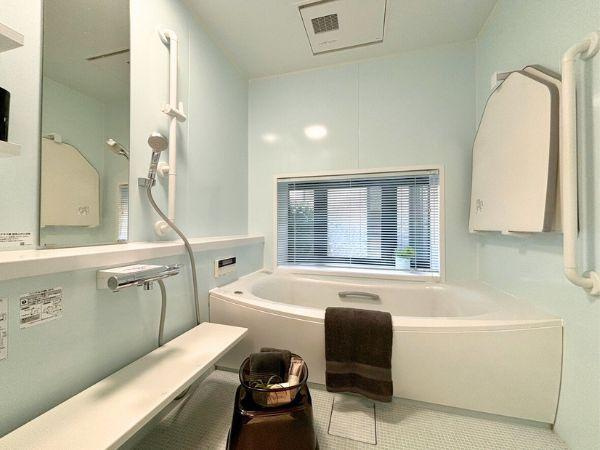 大在浜2丁目　中古の浴室|ミントグリーンの爽やかな浴室