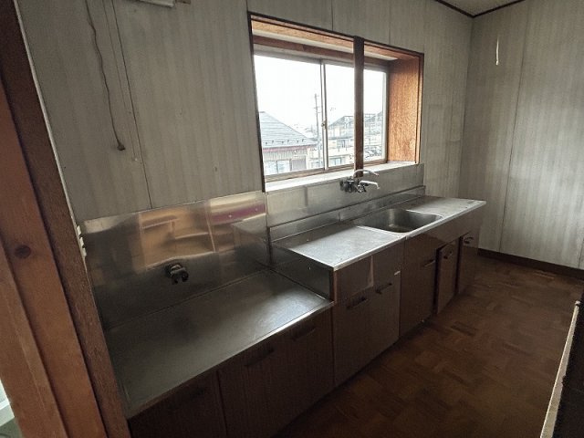 各務原市蘇原三柿野町２丁目のキッチン