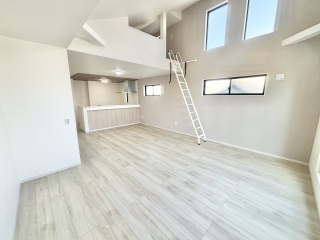【仲介手数料無料／中村区】ケイアイスタイル中村区下中村町1期　全1棟　新築戸建の居間・リビング