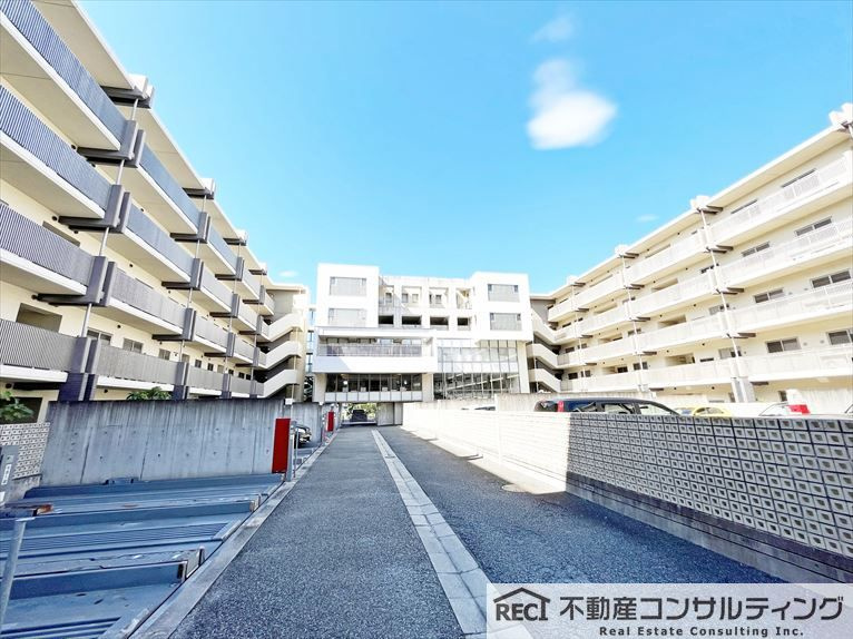 リビオ西宮学文ソルファの外観