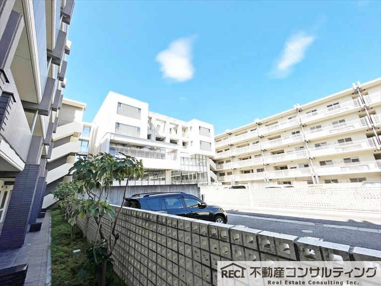 リビオ西宮学文ソルファの外観