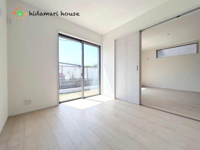 西区中野林　第2　新築戸建　リーブルガーデン　07の洋室