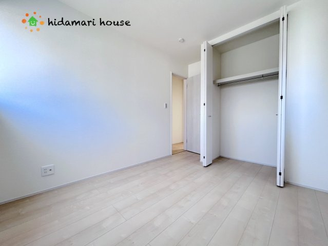 西区中野林　第2　新築戸建　リーブルガーデン　07の洋室