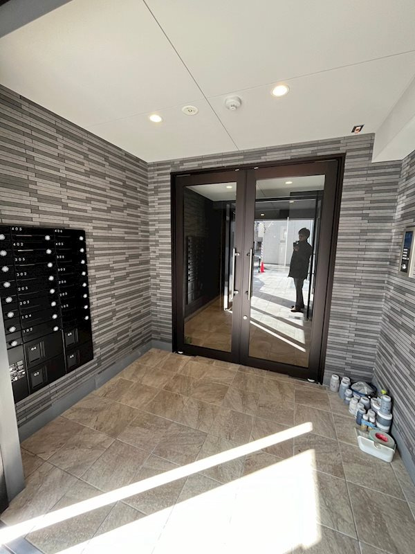 尼崎市上ノ島町１丁目のアパートの外観