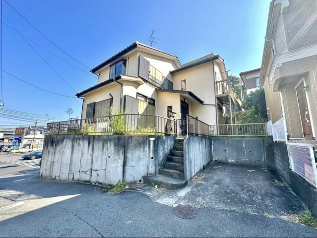 藤沢市藤沢４丁目の中古一戸建