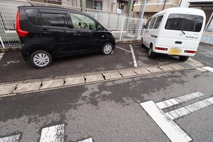 ニューウィンベルの駐車場