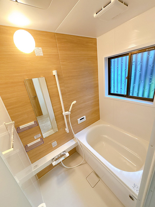 リフォーム　中古戸建　大垣市菅野1丁目　昭和52年築の浴室|新品交換済み！