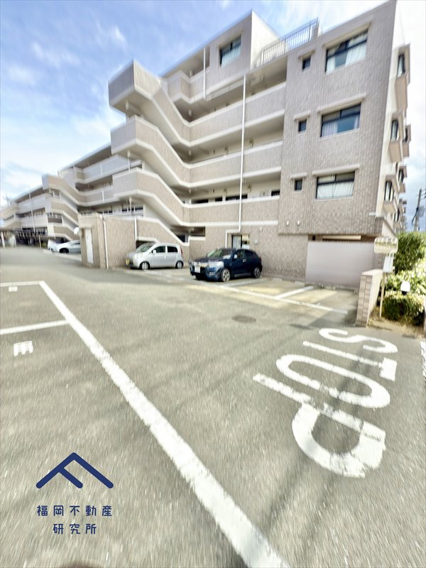 室見グリーンハイツの駐車場