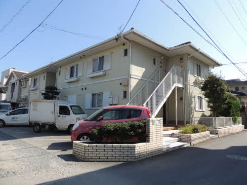 熊本市中央区九品寺３丁目のアパートの外観
