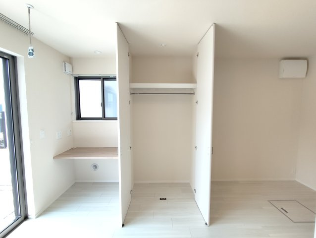 フリージア一色の収納