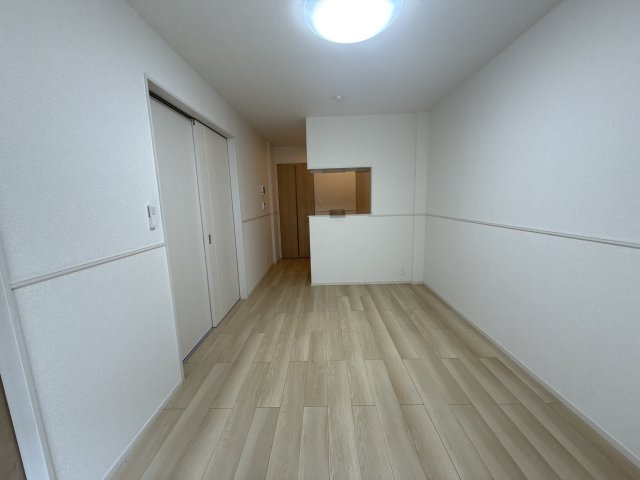 パル山崎の居間・リビング