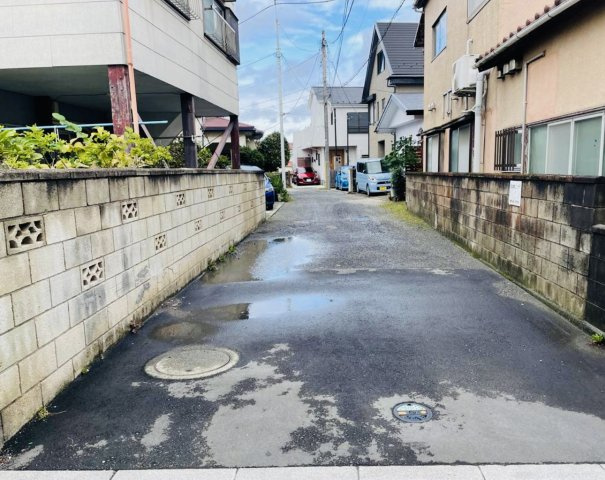 藤沢市辻堂東海岸２丁目の中古一戸建の前面道路含む現地写真