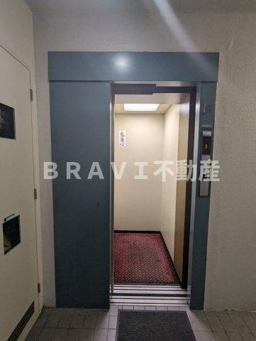 エリムハイツ BRAVI不動産のロビー