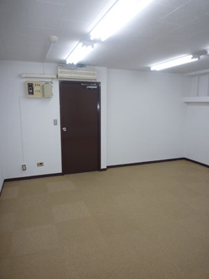 【居間・リビング】 | 土本ビル