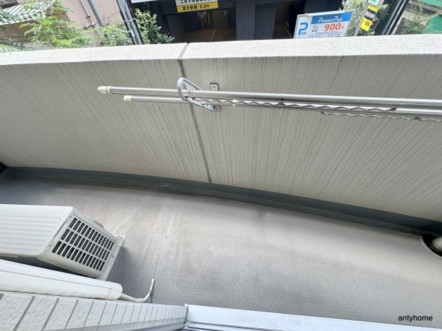 インボイス難波南レジデンス　仲介手数料無料のバルコニー