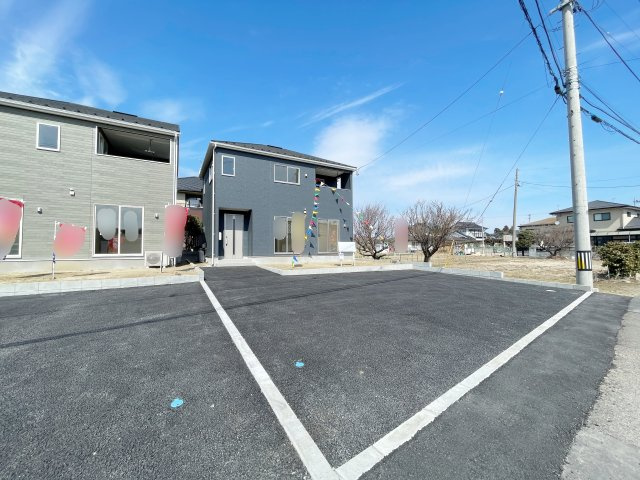 新築戸建　本宮市高木第6　Cradle Gardenの駐車場