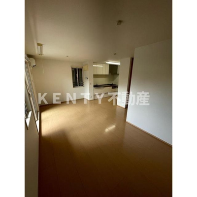 【居間・リビング】 | ラ メゾネット ヴェルトゥ | リビングです