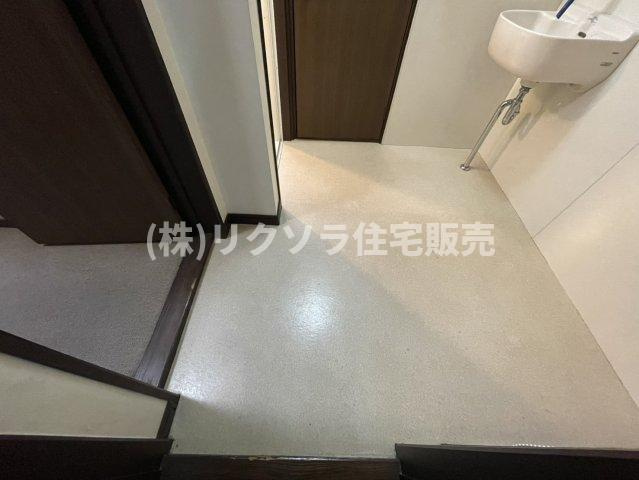 星丘2丁目　中古一戸建ての脱衣所|■物件内覧・資金計画相談・住宅ローン相談、リフォーム相談、お問合せ受付中■
※当日・翌日のご内覧、ご相談はお電話でのお問合せがスムーズです！