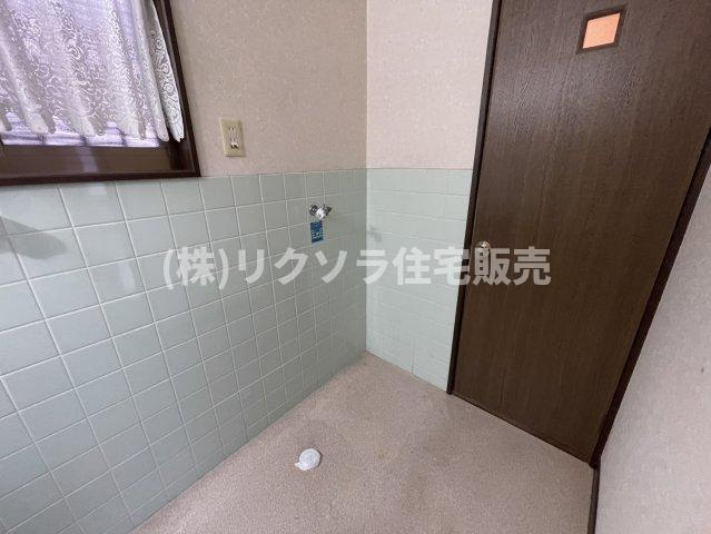 星丘2丁目　中古一戸建てのランドリースペース|ドラム式も設置可能
■物件内覧・資金計画相談・住宅ローン相談、リフォーム相談、お問合せ受付中■
※当日・翌日のご内覧、ご相談はお電話でのお問合せがスムーズです！