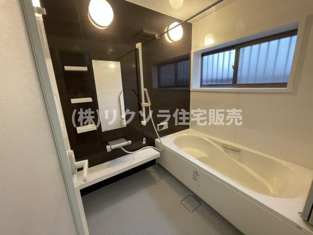 星丘2丁目　中古一戸建ての浴室|オートバス機能付き
■物件内覧・資金計画相談・住宅ローン相談、リフォーム相談、お問合せ受付中■
※当日・翌日のご内覧、ご相談はお電話でのお問合せがスムーズです！