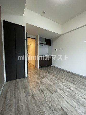 L-EROLA此花（エルフローラ）の居間・リビング