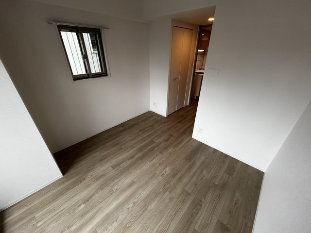 【寝室】Cion KOBE Bayside（シオン　コウベ　ベイサイド）