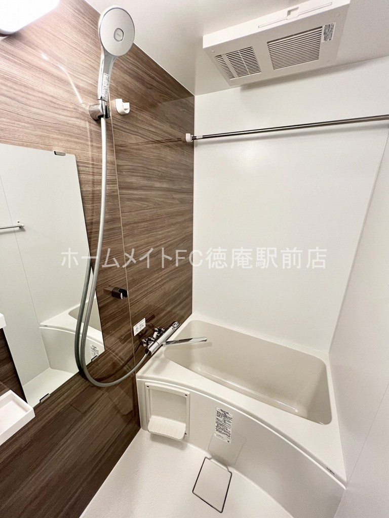 東大阪市高井田西６丁目の賃貸マンションの浴室