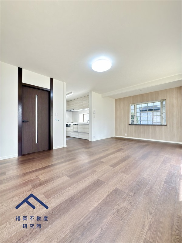 筑紫野市美しが丘南４丁目　戸建ての居間・リビング