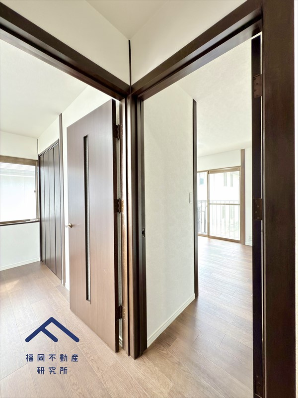 筑紫野市美しが丘南４丁目　戸建ての玄関