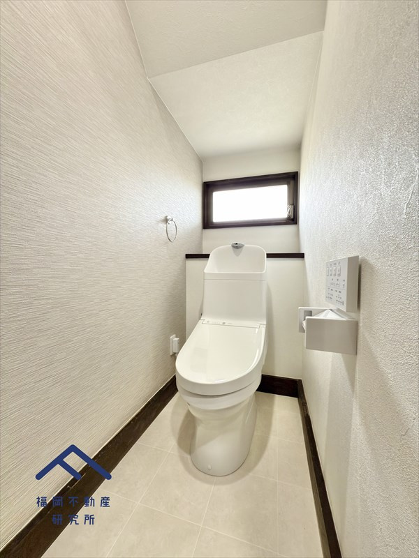 筑紫野市美しが丘南４丁目　戸建てのトイレ