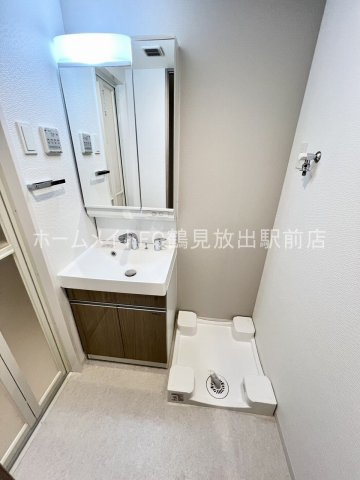 東大阪市高井田西６丁目の賃貸マンションの洗面所