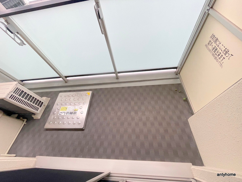 スプランディッド淀屋橋DUE　仲介手数料無料のバルコニー
