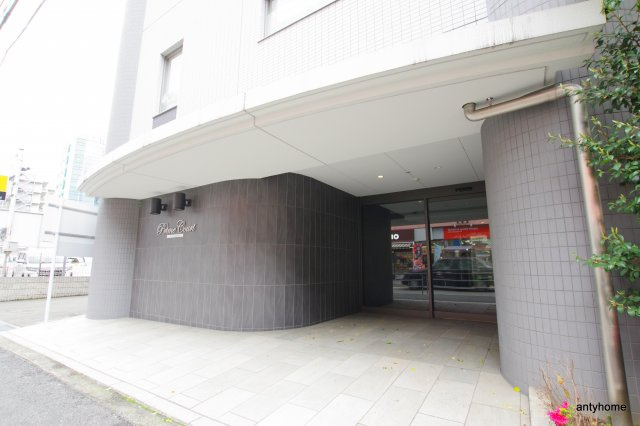  プライムコート　仲介手数料無料のエントランス