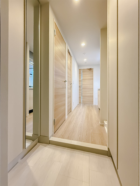 ロイジェントパークス押上錦糸町の玄関|※写真は同タイプ住戸です。