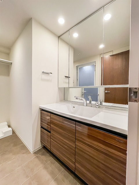 ロイジェントパークス押上錦糸町の洗面所|※写真は同タイプ住戸です。