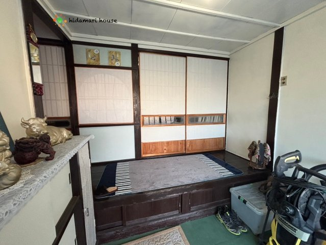 野田市柳沢　古民家住宅　121坪の玄関|タイムスリップしたよう懐かしい空間。。。