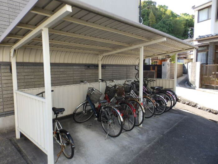 ドルフ東久万のその他共用部分|駐輪場