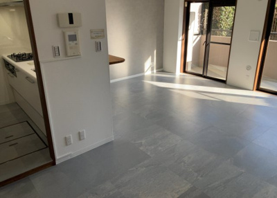 【キッチン】 | ライオンズガーデン相模原 | L型アイランドタイプは、キッチンからダイニングにもリビングにも目が行き届くので、とても使いやすい配置です。L字型独立タイプは、キッチンを独立させてるためLDKというよりもLDといった様なイメージです。