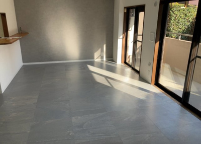 【居間・リビング】 | ライオンズガーデン相模原 | リビングの間取りの種類は大きくわけてリビングとダイニングが別になっているタイプ、リビングダイニング一体型です。どちらも一長一短ですので、家を選ぶ時はその両面をチェックして決めるようにしましょう。