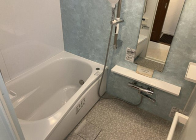 【浴室】 | ライオンズガーデン相模原 | 入浴時の快適さも大事なことですが、綺麗な状態を維持できなければ気持ちよく入浴できません。毎日の掃除が楽という点は大事なポイントになります！カビが生えにくく掃除がしやすい、壁や浴槽を選ぶといいでしょう。