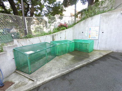 【その他共用部分】 | リステージ響の森横濱鶴見 | 敷地内ゴミ置き場です。