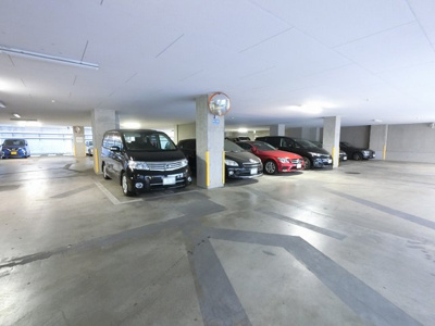 【駐車場】 | リステージ響の森横濱鶴見 | 駐車場です。